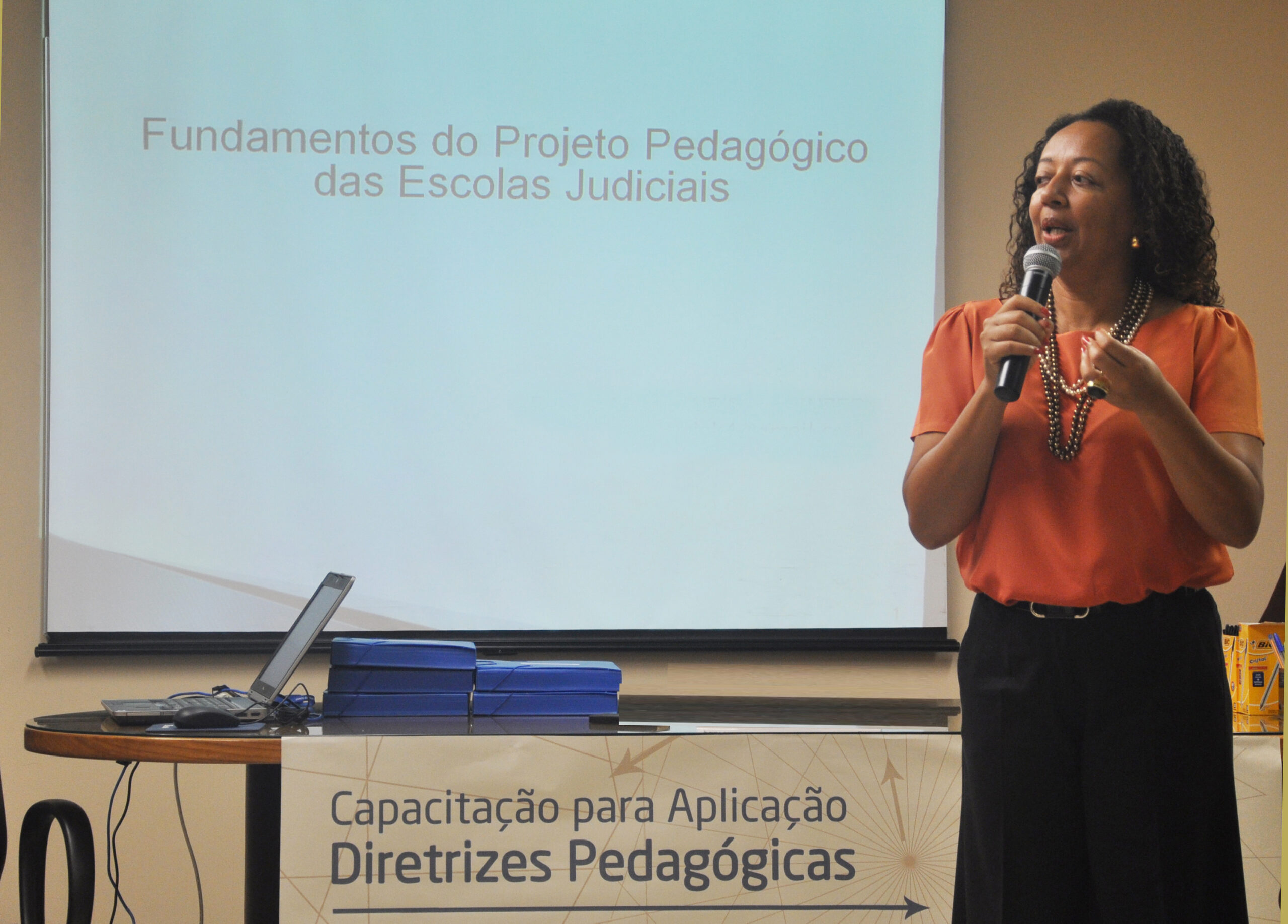 Enfam promove nova edição do curso de aplicação das diretrizes pedagógicas