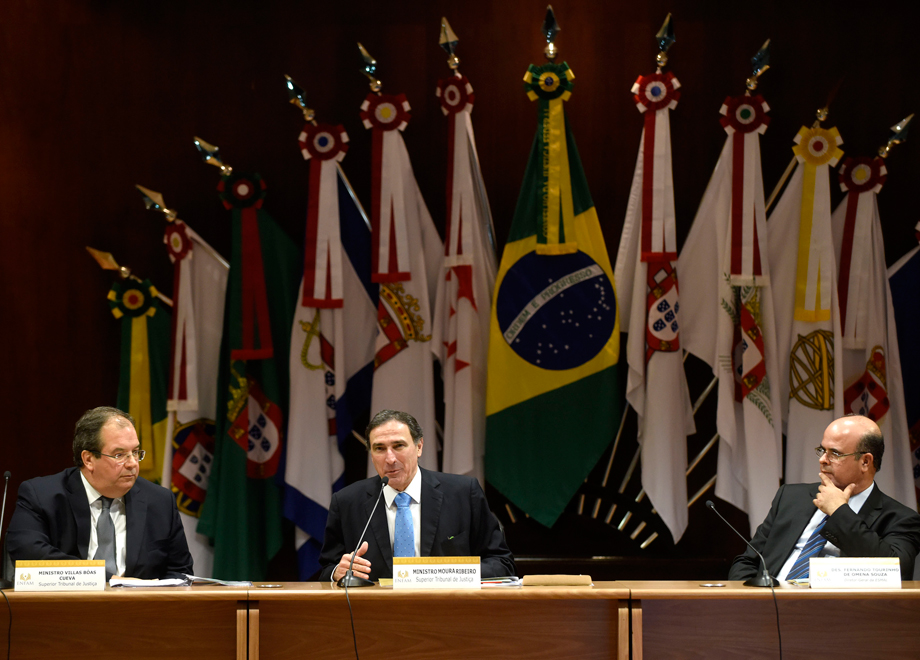 Diretor-geral da Enfam encerra seminário após dois dias de palestras