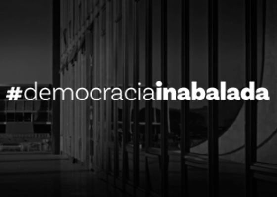 #democraciainabalada