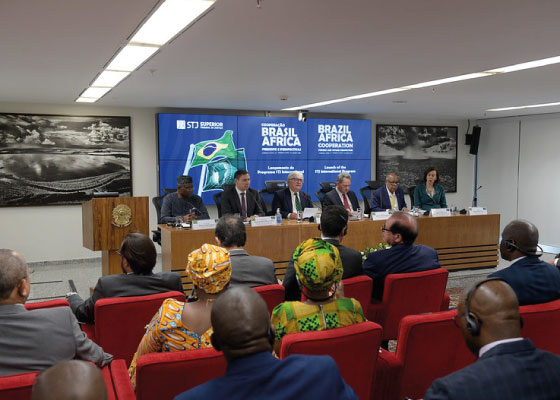 Enfam-participa-de-evento-que-visa-fortalecer-cooperação-entre-Brasil-e-africa